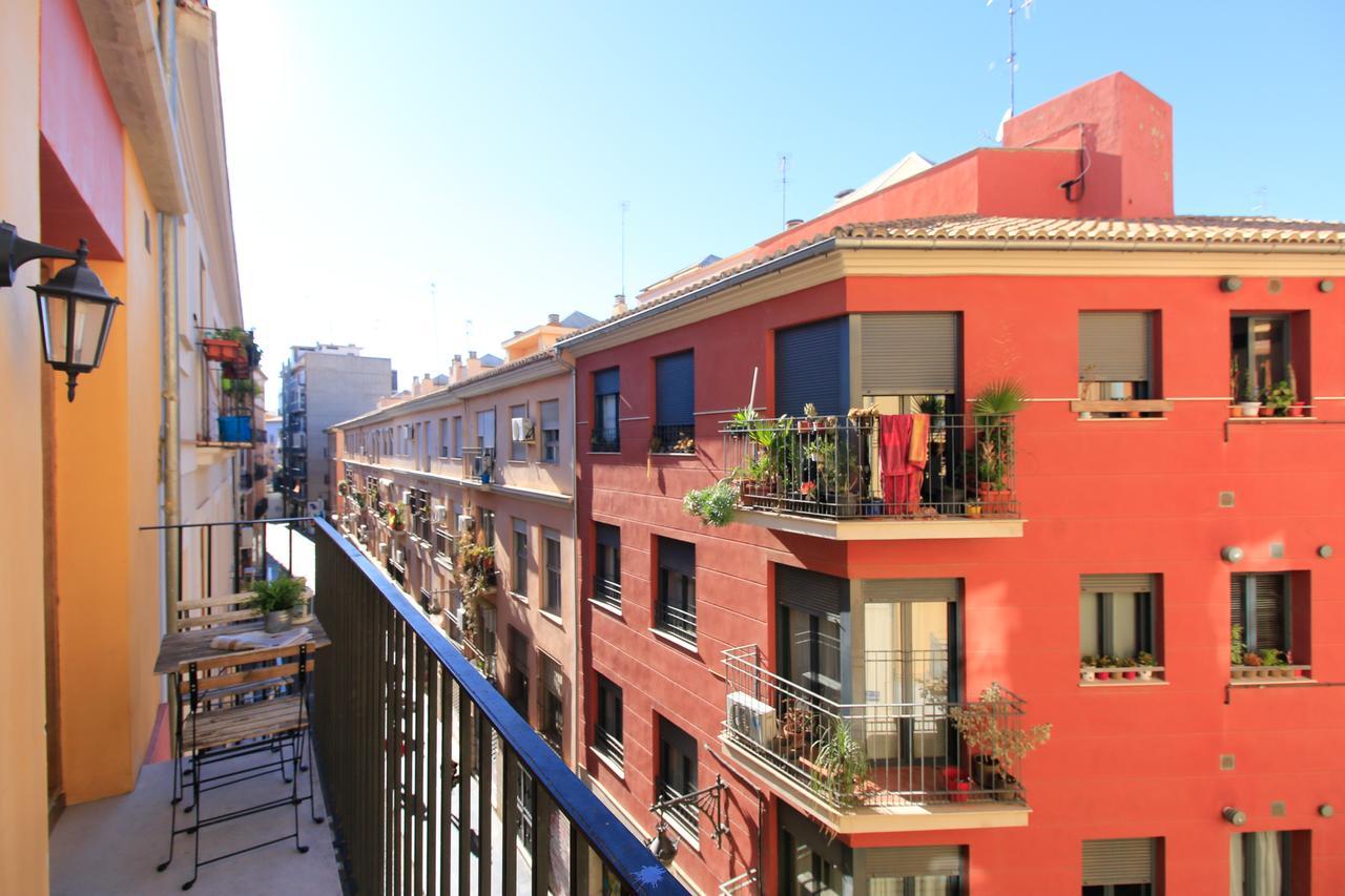 Bet Apartments - Tramontana Apartments Valencia Exteriör bild